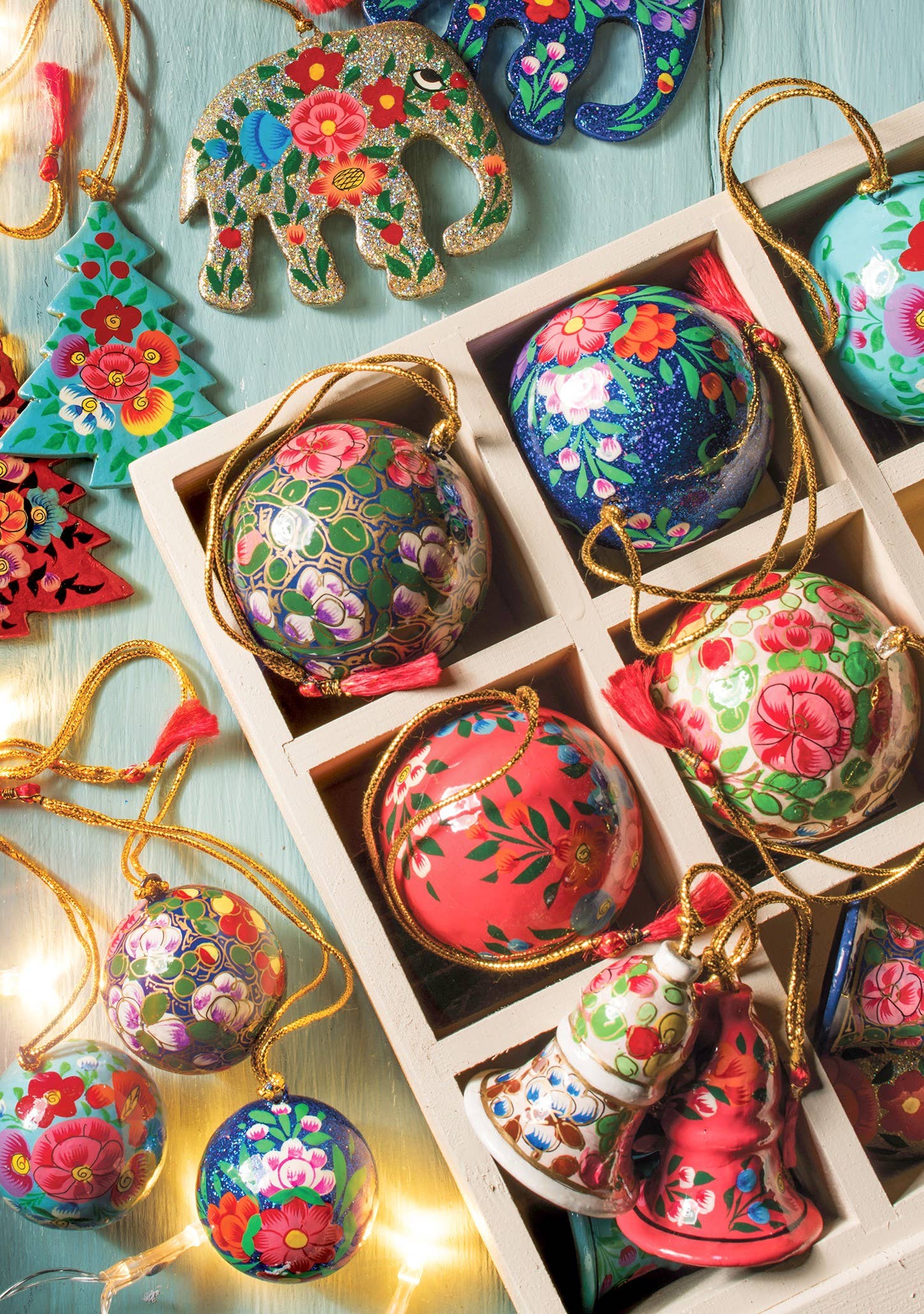 Hand Painted Kashmiri Bauble
