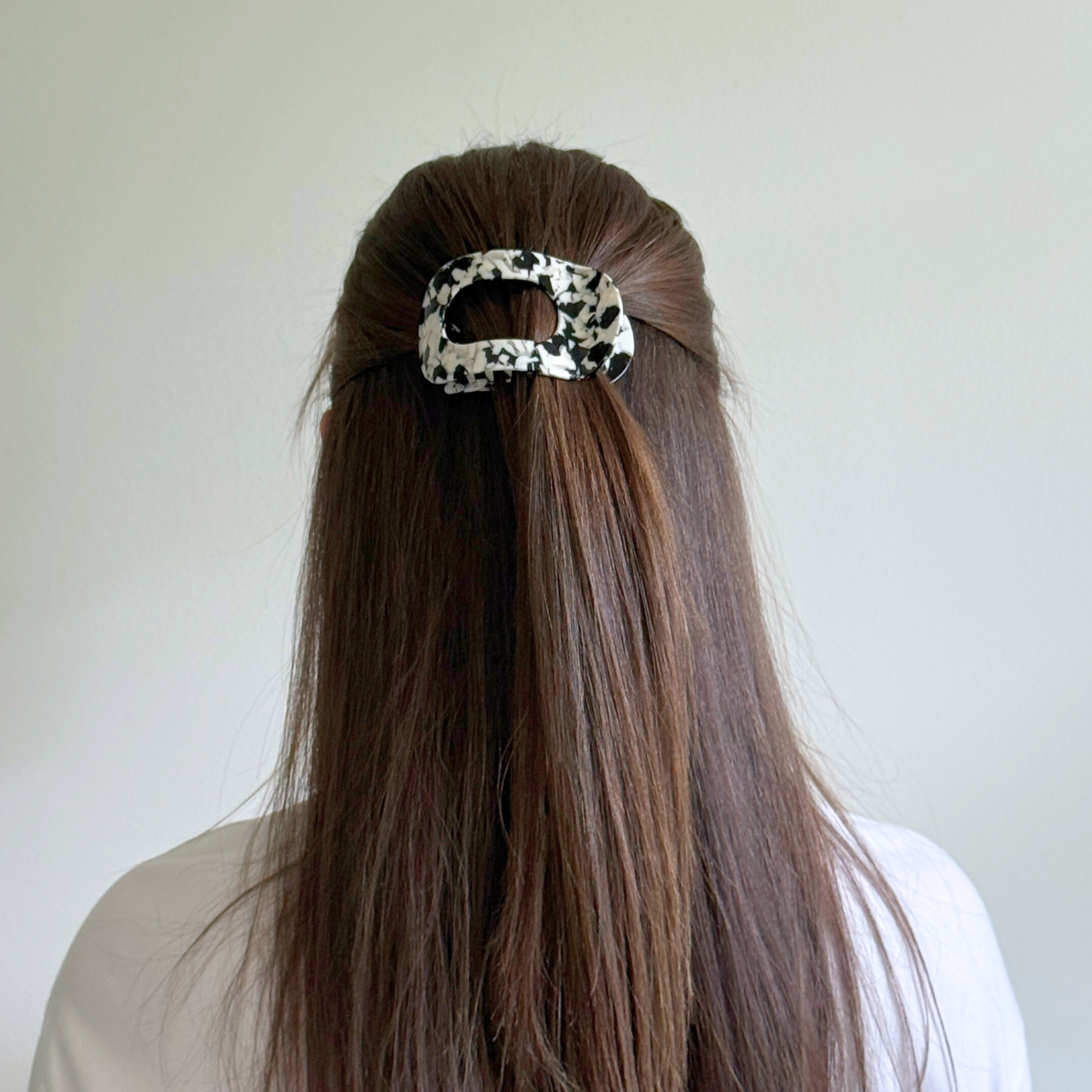 Olivia Cellulose Acetate Flat Hair Claw Clips