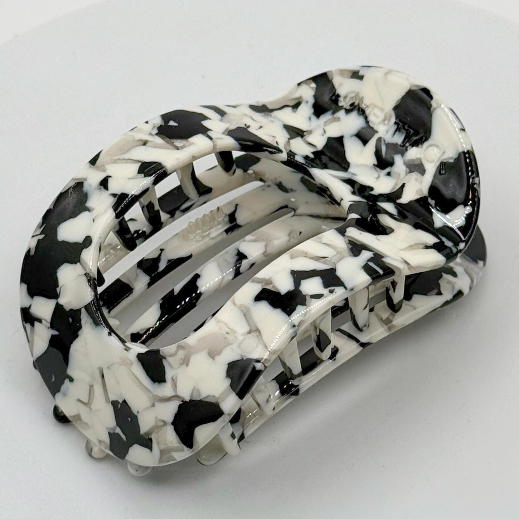 Olivia Cellulose Acetate Flat Hair Claw Clips