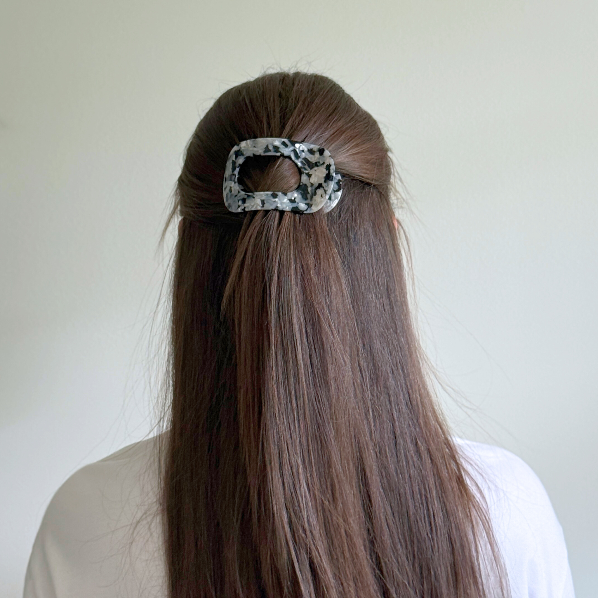Olivia Cellulose Acetate Flat Hair Claw Clips