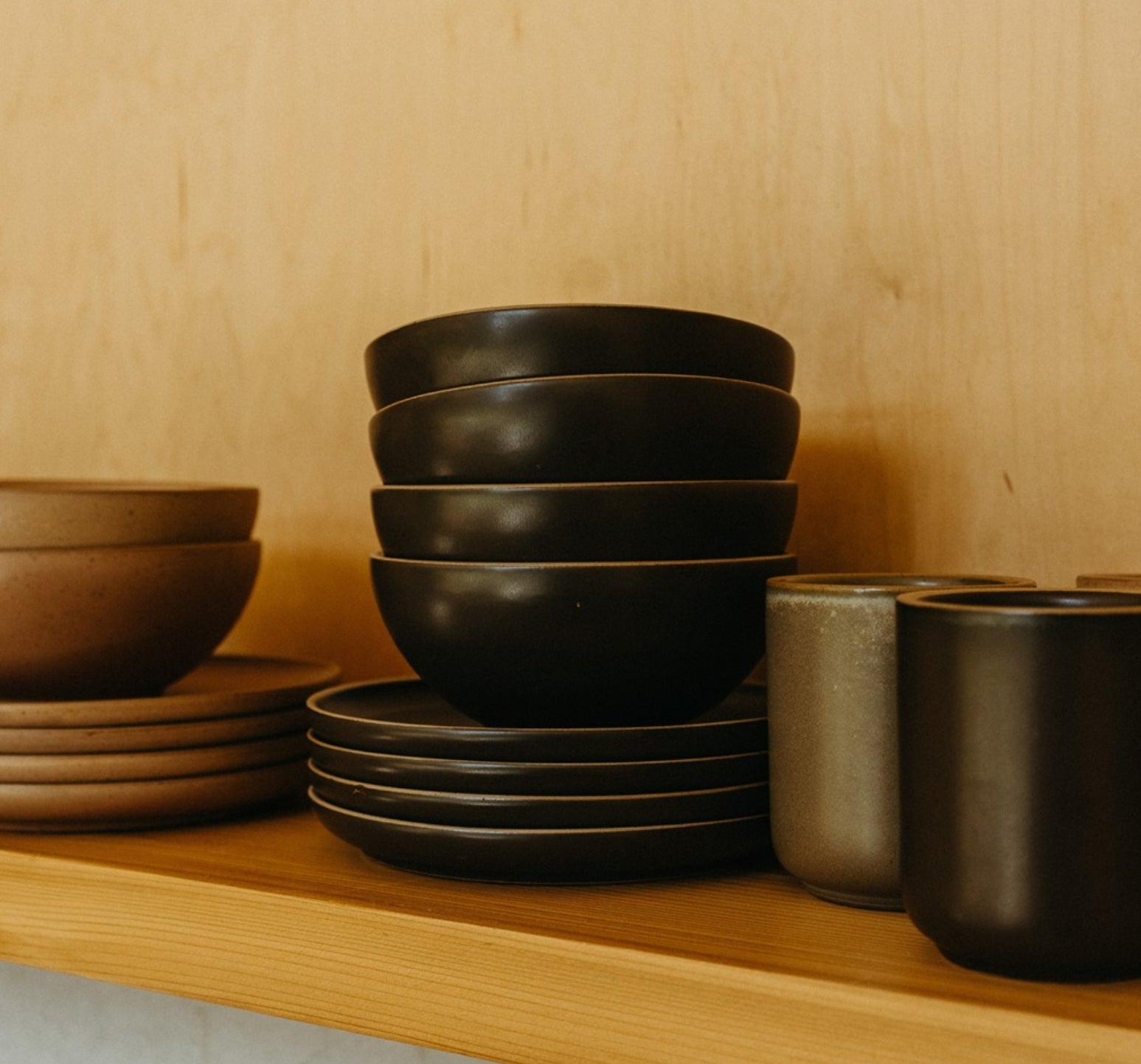 Rowe Plate-Espresso